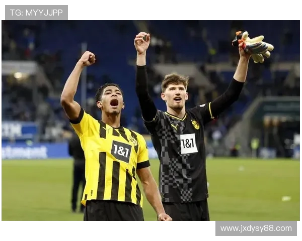 《德甲联赛中降级的球队名单与近年变化趋势统计》